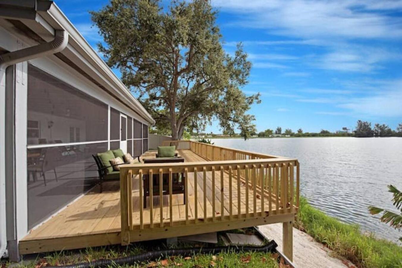 Lake House Unit 1 By Pmi Davie Eksteriør bilde