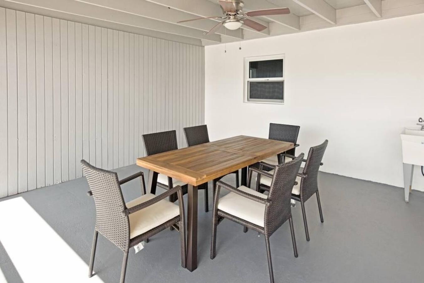 Lake House Unit 1 By Pmi Davie Eksteriør bilde